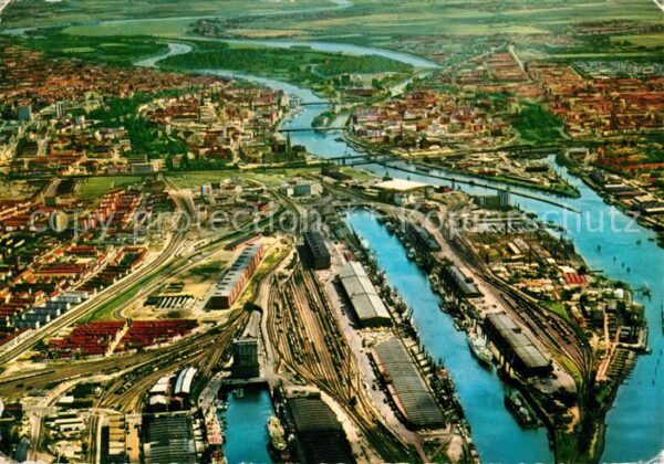 Bremen Fliegeraufnahme Hafen