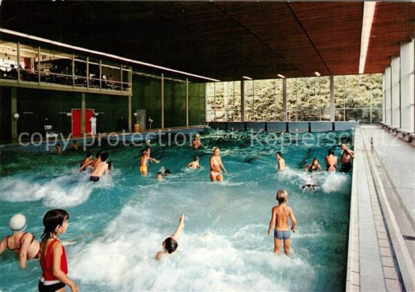 Gluecksburg Ostseebad Meerwasserwellenbad