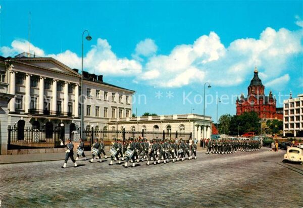 Helsinki Vahtiparaati Presidentin linnan edustal