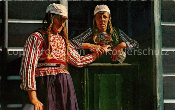 Marken Marker Vrouwen Frauen Trachten