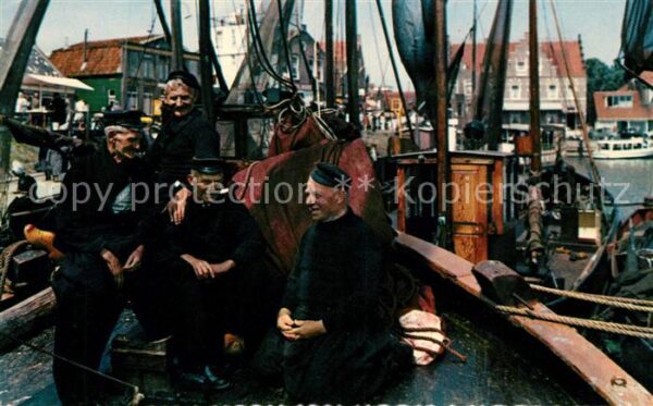 Volendam Männer Trachten Fischkutter