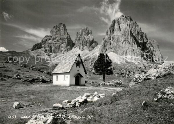 Passo Sella Il Sassolungo Sellajoch Kapelle Langkof