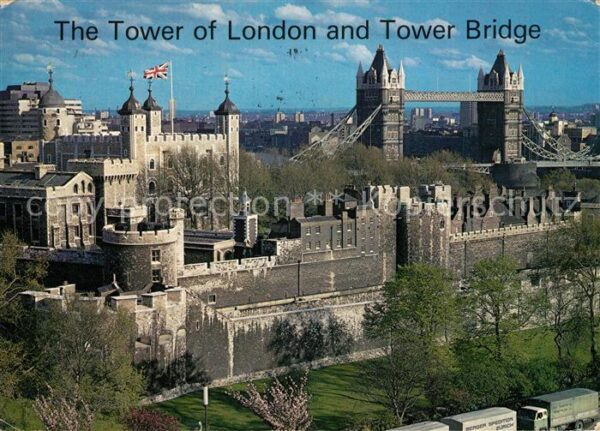 London Tower of London and Tower Bridge