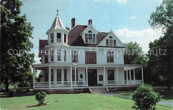 Yellville Red Raven Inn