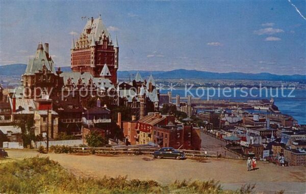 Quebec Chateau Frontenac Fleuve St Laurent