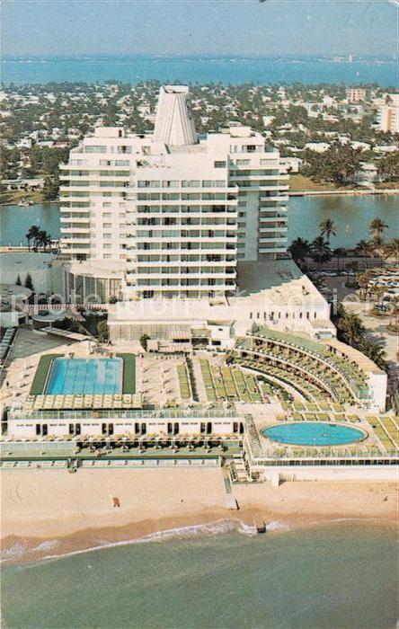 Miami Beach Eden Roc Hotel Cabana