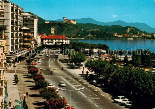Arona Lago Maggiore Schloss Stadtansicht
