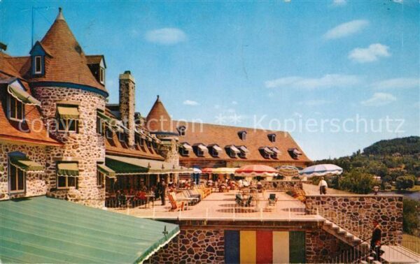 Quebec Terrasse Chantecler Ste Adele en haut