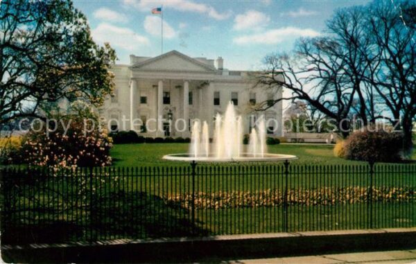 Washington DC The White House Fountains