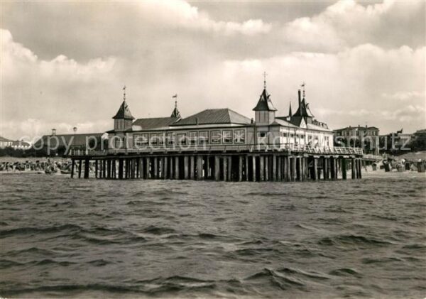 Ahlbeck Ostseebad Seebrücke Ansicht vom Meer aus