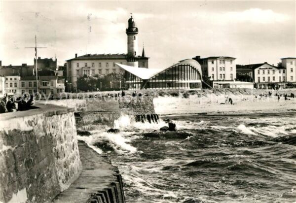 Warnemuende Ostseebad Konsum Gaststätte Teepott und Leuchttur