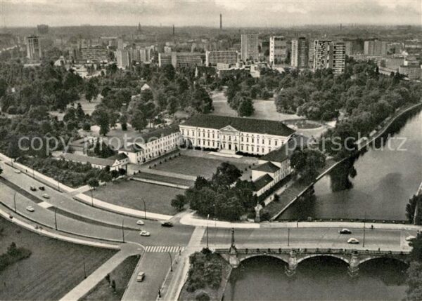 Berlin Schloss Bellevue Hansaviertel Fliegerau