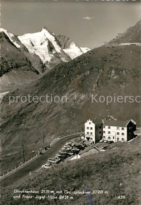 Glocknerhaus mit Grossglockner und Franz Josef Höhe