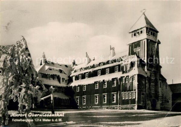 Oberwiesenthal Erzgebirge Fichtelberghaus im Winter