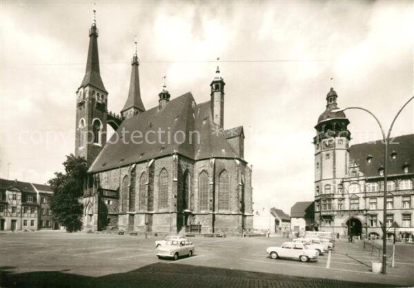 Koethen Anhalt Marktplatz mit St Jakobs Kirche und Rat