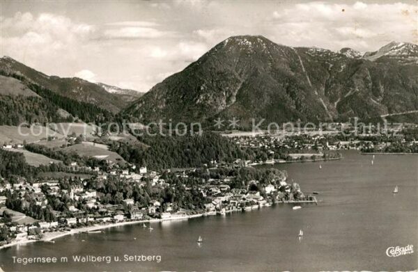 Tegernsee mit Wallberg und Setzberg Fliegeraufnah