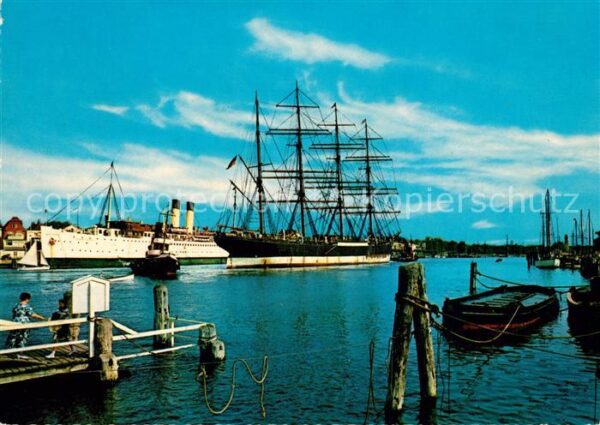 Segelschiffe Travemünde Hafen