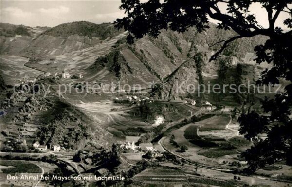 Mayschoss Landschaftspanorama Ahrtal mit Lochmühl