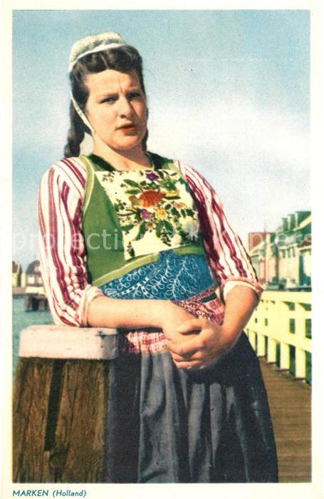 Marken Junge Frau Trachten
