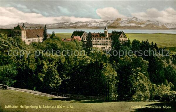 Heiligenberg Baden Schloss mit Bodensee und Schweizer Alpe
