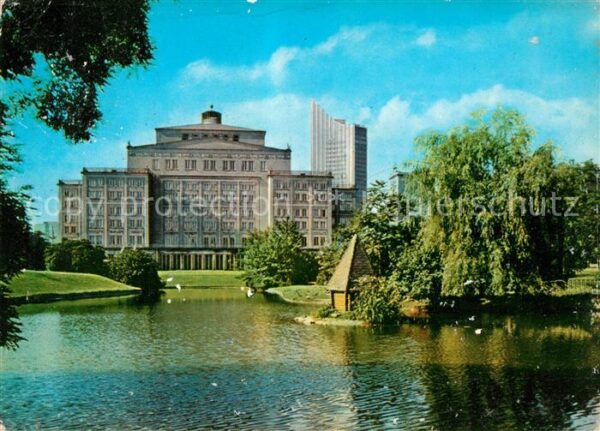 Leipzig Blick zur Oper Schwanenteich Messestadt