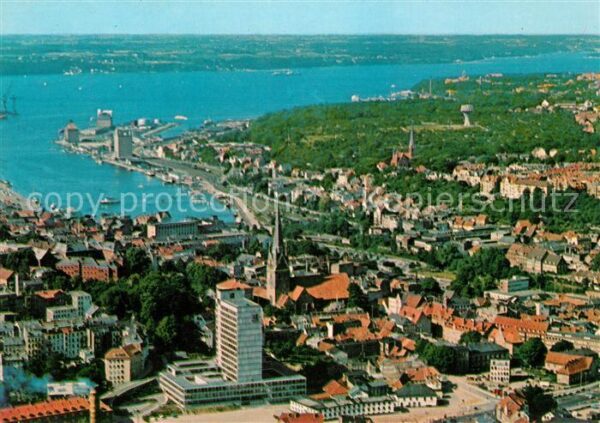Flensburg Fliegeraufnahme mit Förde und Rathaus
