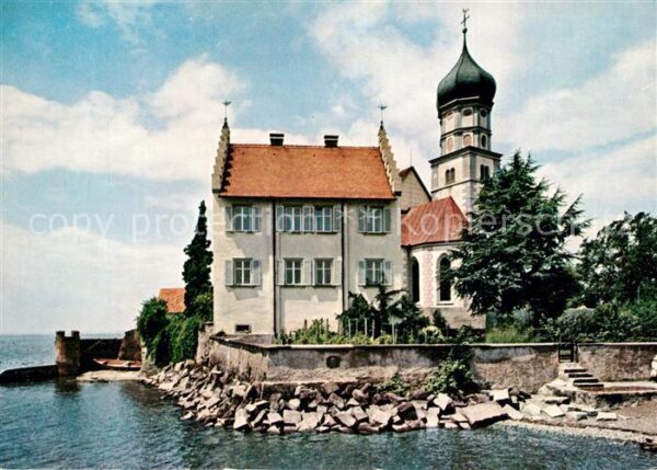 Wasserburg Bodensee Pfarrkirche St Georg mit Pfarrhaus