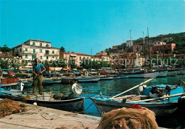 Porto Azzurro Hafen Fischerboote