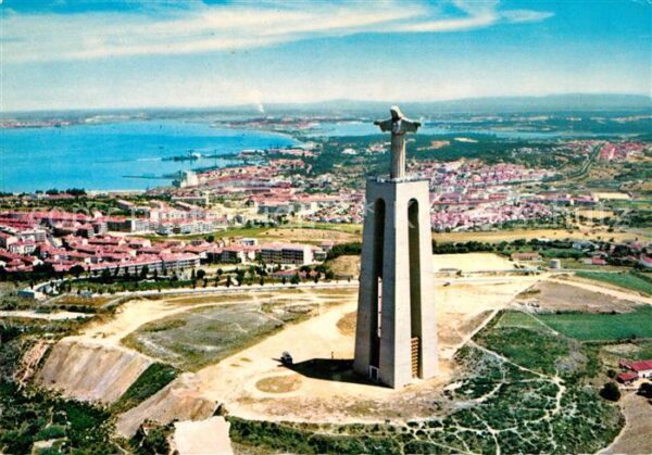 Almada Monumento a Cristo Rei visto do ar Chri