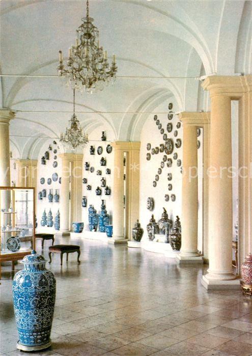 Antiquitaeten Bogengalerie Porzellansammlung im Zwing
