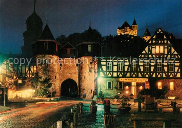 Braunfels Marktplatz Schloßeingang bei Nacht