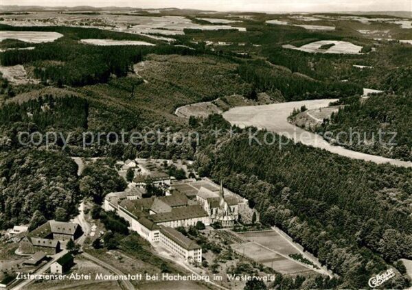 Hachenburg Westerwald Fliegeraufnahme Zisterzienser-Abtei Mar