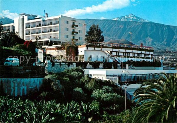 Puerto de la Cruz Hotel Tigaiga vista parcial y Teide Vol