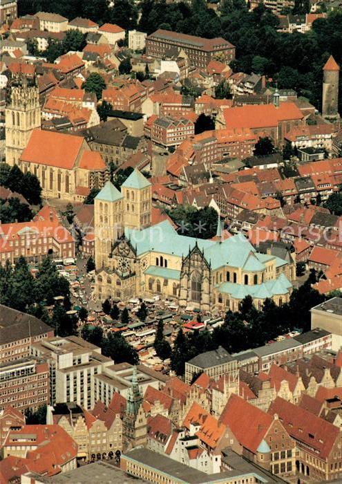 Muenster Westfalen Stadtzentrum mit St Paulus Dom Überwass
