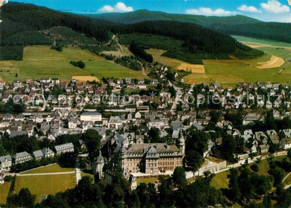 Bad Berleburg Fliegeraufnahme mit Schloss Wittgenstei