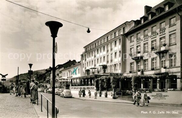 Ruedesheim Rhein Rheinstrasse mit Parkhotel Deutscher-Ho