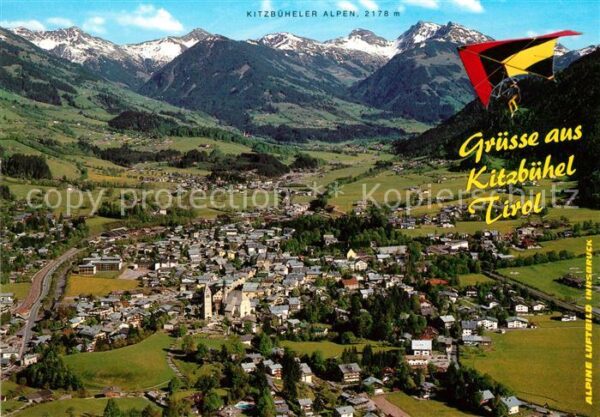 Kitzbuehel Tirol Fliegeraufnahme Kirche Panorama Alpen