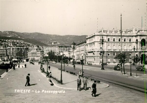 Trieste La Passeggiata