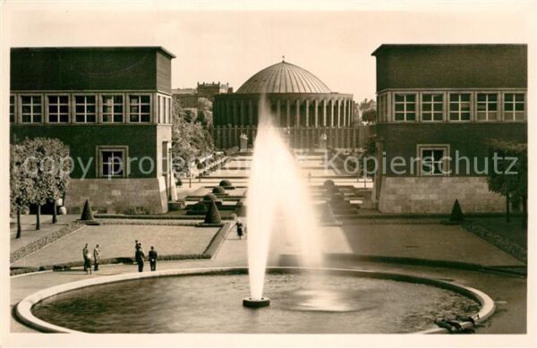 Duesseldorf Rheinhalle mit Ehrenhof Planung