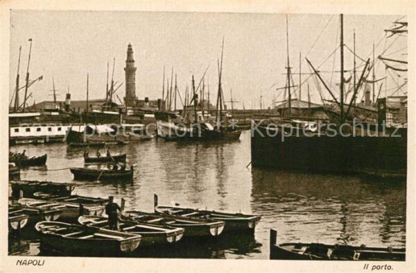 Napoli Neapel Hafen Leuchtturm