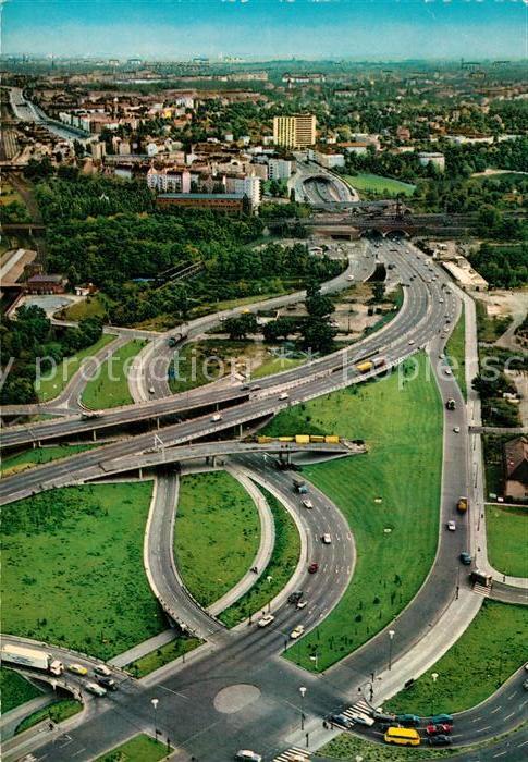 Autobahn Berlin Stadtautobahn Messegelände
