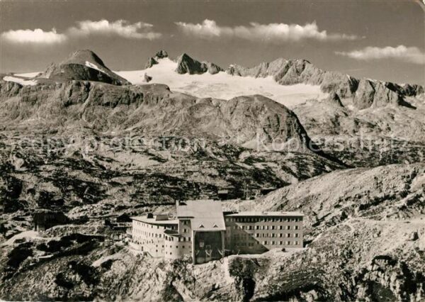 Ramsau Dachstein Steiermark Berghaus Krippenstein mit Dachsteingebi