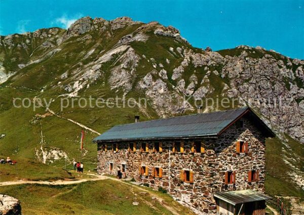 Stubaier Alpen Starkenburger Hütte mit Hohem Burgstall
