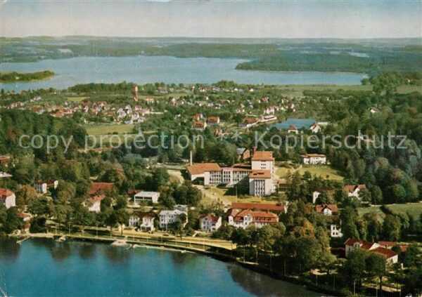 Malente-Gremsmuehlen Luftkurort Kneippheilbad Kellersee Diek