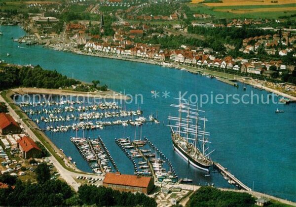 Travemuende Ostseebad Fliegeraufnahme Segelschiff