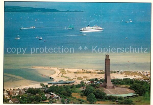 Laboe Fliegeraufnahme Marine-Ehrenmal