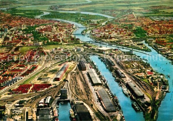 Bremen Fliegeraufnahme Hafen