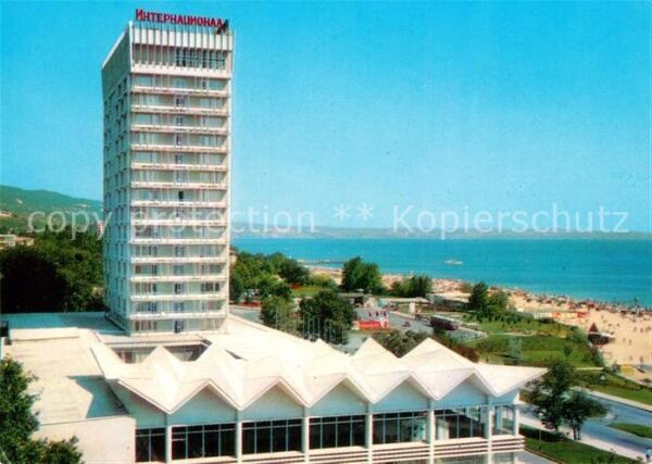Slatni Pjasazi Hotel International