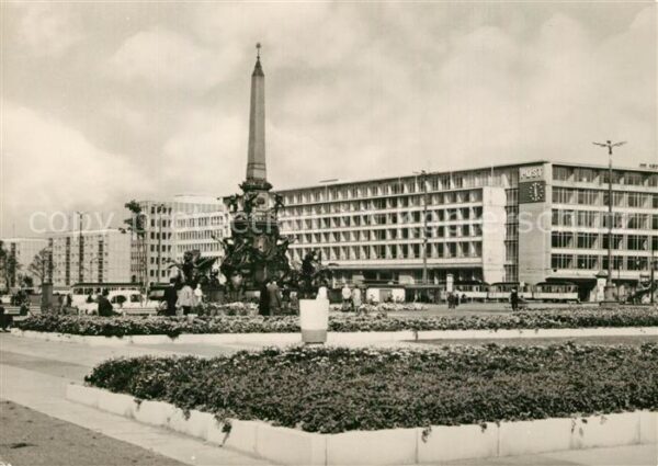 Leipzig Hauptpostamt am Karl Marx Platz