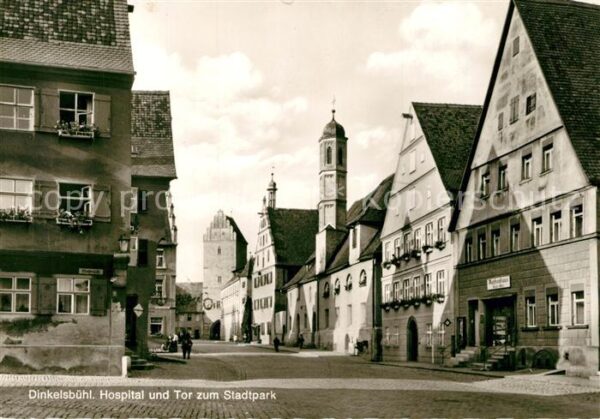 Dinkelsbuehl Hospital und Tor zum Stadtpark